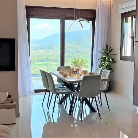 Argia With Private Pool فيلة