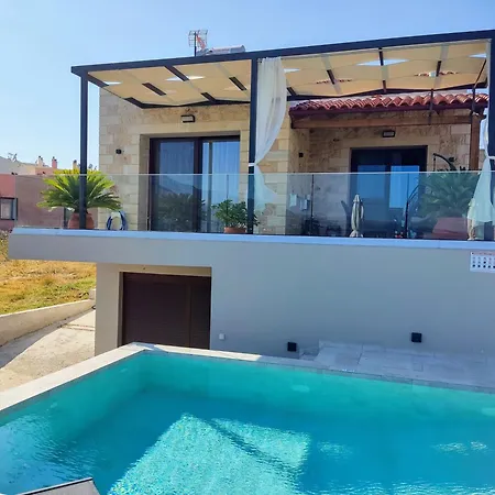 Argia With Private Pool